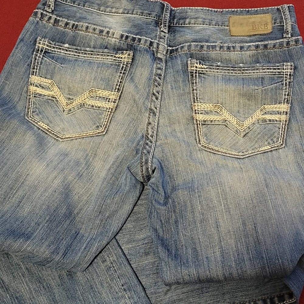 Blue Denim Jeans with Embroidered Pockets